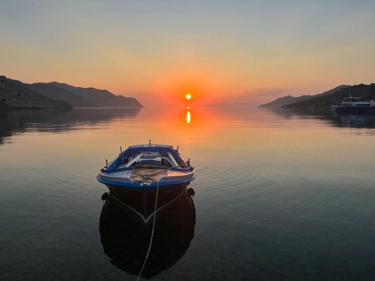 Symi . Villa Calme Exterior foto